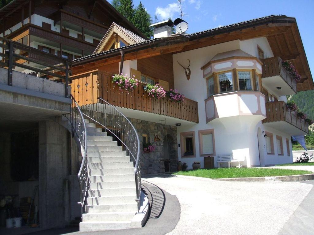 Villa Mazzel With Balcony Vigo di Fassa Exteriér fotografie